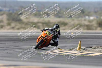 media/Jan-15-2026-Racers Edge (Thu) [[dfebeb70ab]]/3-B Group/Session 2 (Turn 11)/